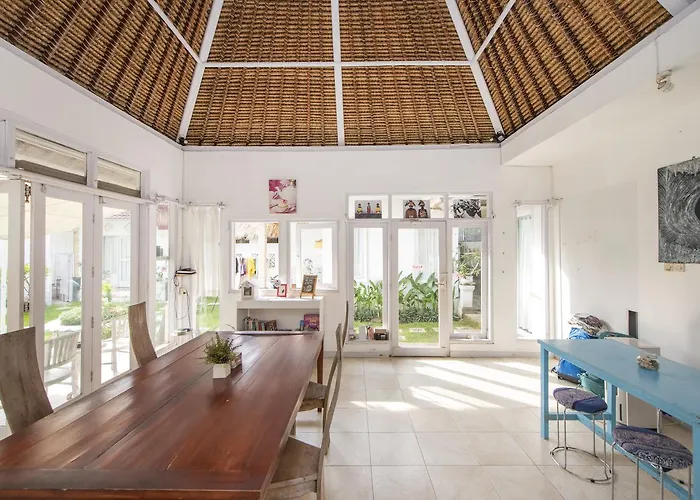 Hostal The Oceanhub *